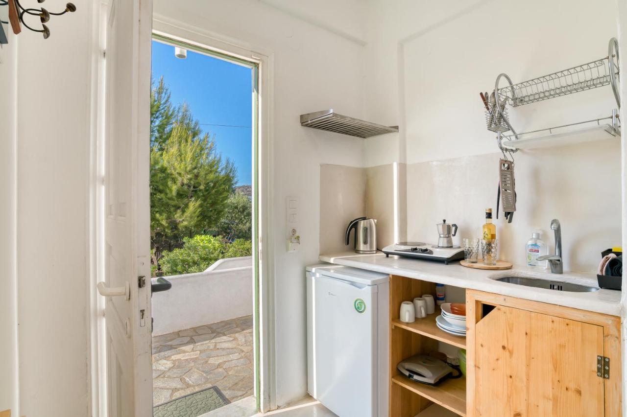 Dahlia Apartments And Studios Aliki  Exterior photo